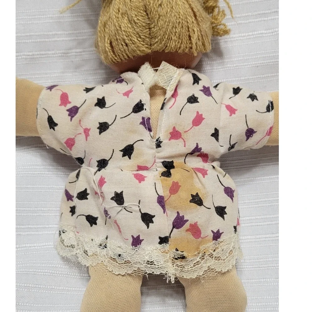 Vintage Cabbage Patch Kids Bean Bag Plush Doll Blonde Yarn Hair Tulip Dress 7.5
